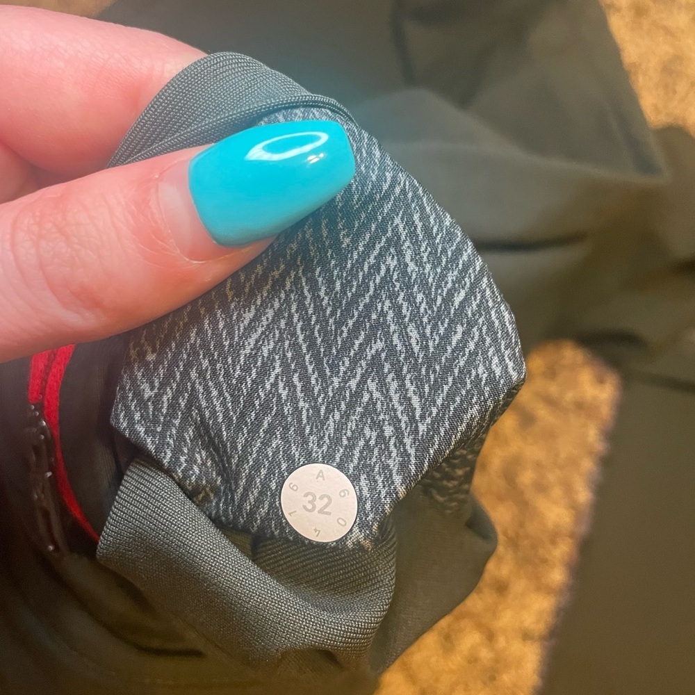 Lululemon Athletica Black Dress Pants - Picture 4 of 4